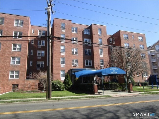 Building Photo - 39 Glenbrook Rd Unit 5A