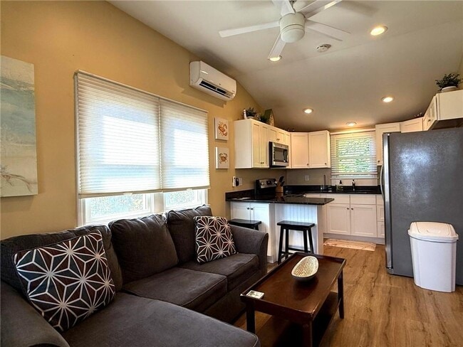 Photo - 11 Sherman Rd Unidad B