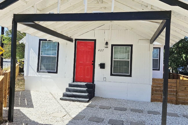 Photo - 427 Floyd Ave