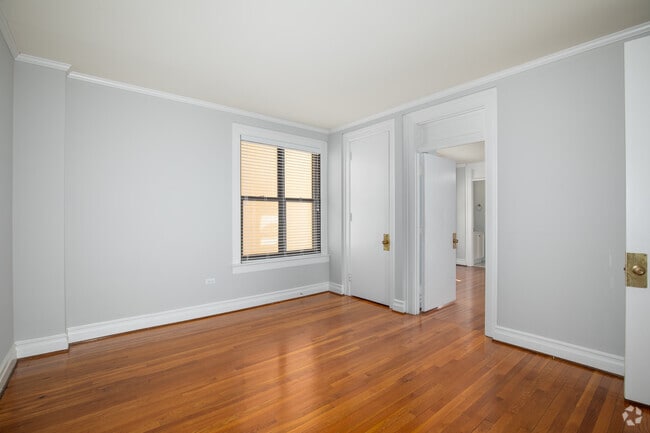 2BR, 2BA - 1,250SF - 2nd Bedroom