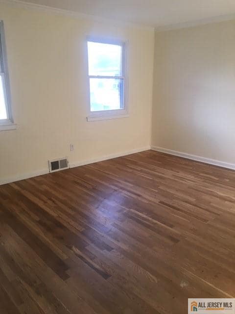 Photo - 218 Newman St