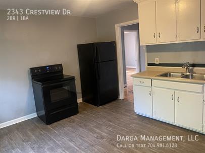 Photo - 2343 Crestview Dr