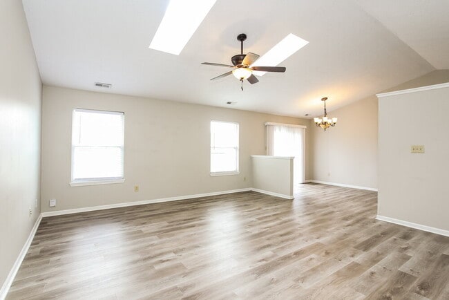 Photo - 8165 Shortleaf Ct