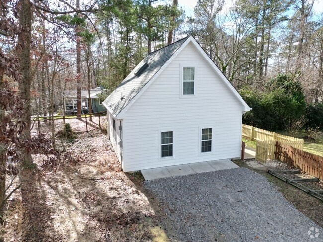 Building Photo - 3100 Dogwood Dr Rental