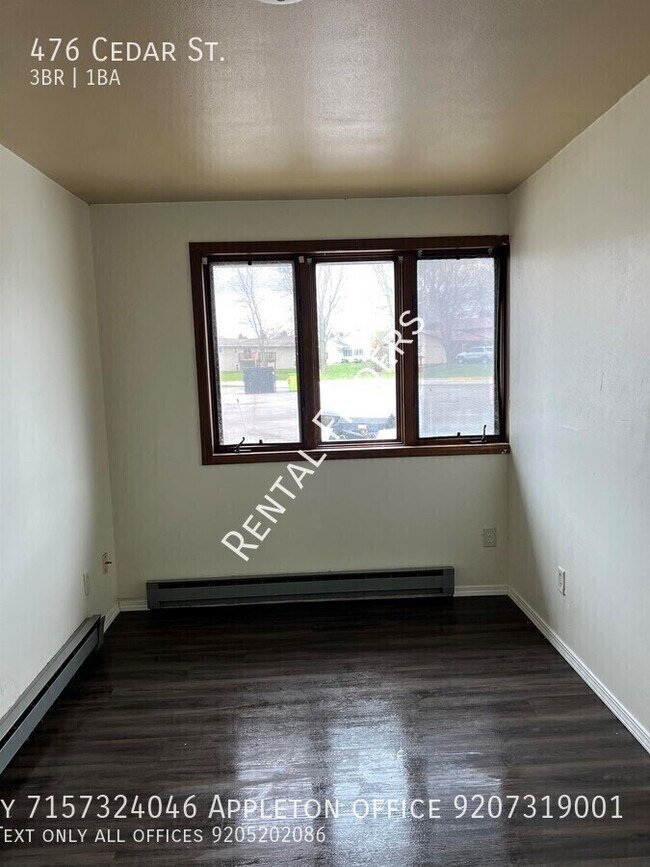 Photo - 476 Cedar St