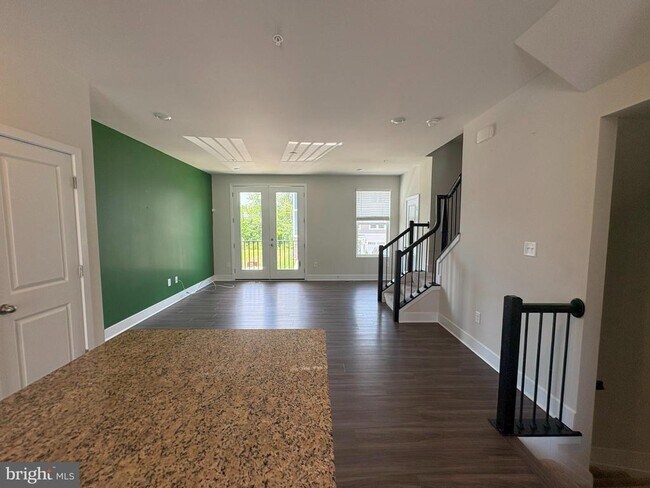 Photo - 1815 Betterton Rd