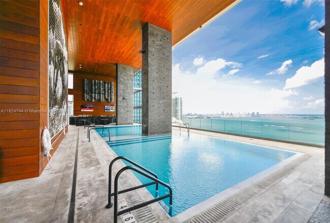 Building Photo - 1451 Brickell Ave Unit 1503 Rental