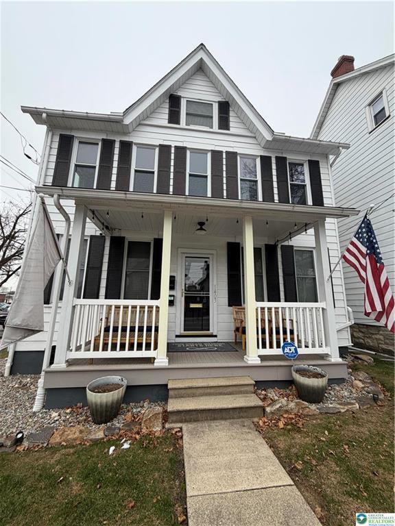 Photo - 1403 Center St