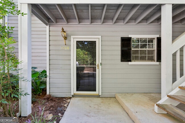 Photo - 1308 Natchez Trace