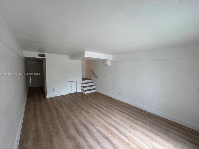 Building Photo - 1201 SW 42nd Ave Unit 216 Rental