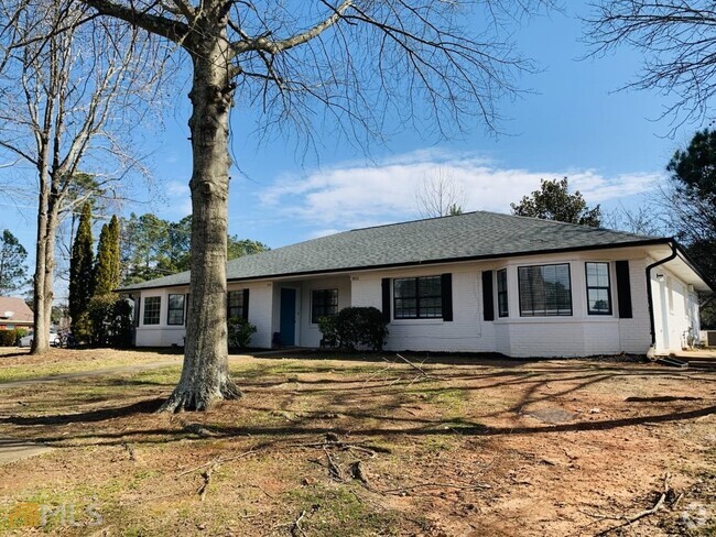 Building Photo - 800 Bedford Bay Trail Rental