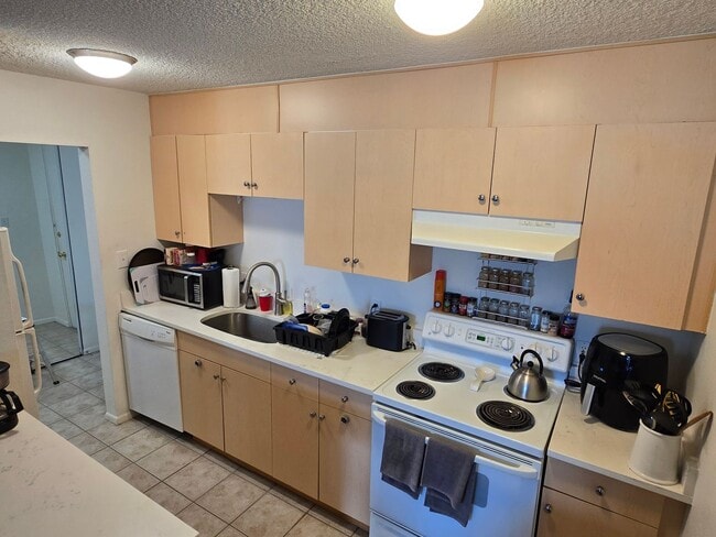 Photo - Charming 1-Bedroom Condo in the Heart of Denver's University Neighborhood Unit 215