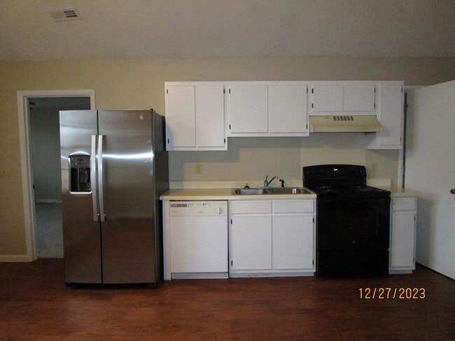 Photo - 50 Park Pl Dr