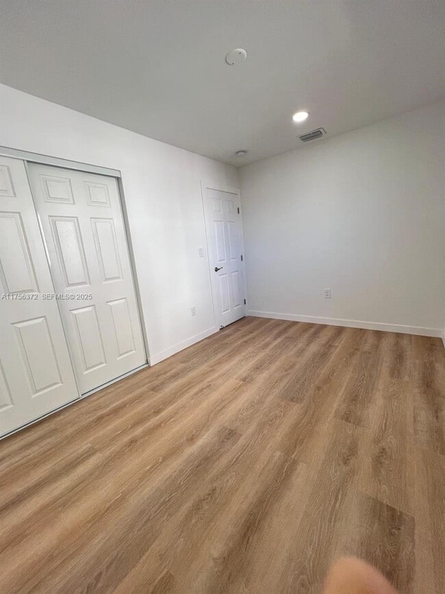 Photo - 4227 NW 5th St Unidad 8