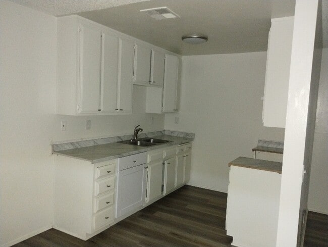 Photo - 38290 5th St E Unidad 208