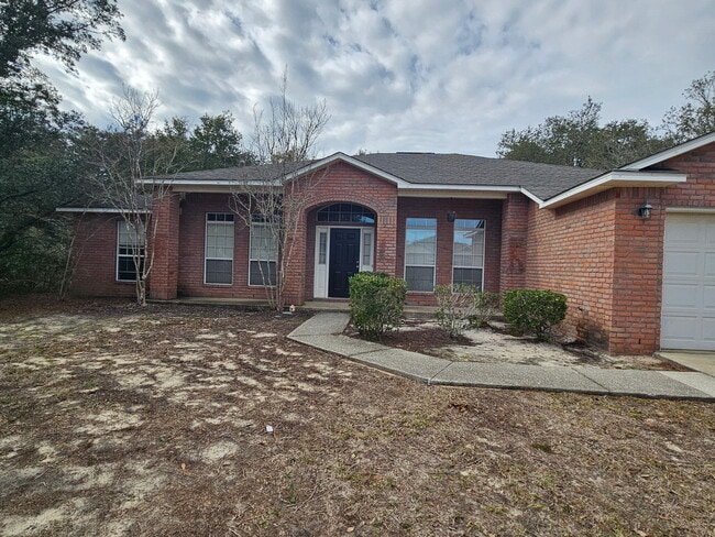 Photo - 2037 Hawthorne Dr