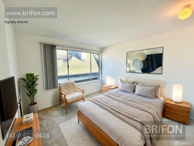 Photo - 2221 Gough St