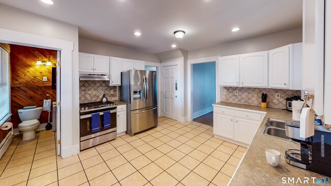 Photo - 432 Norton Pkwy