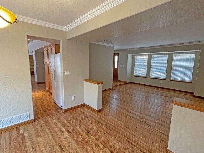 Photo - Spacious 5 bedroom, 2-story in Briargate