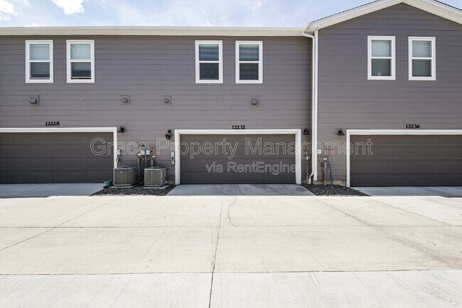 Photo - 12232 Creamery St