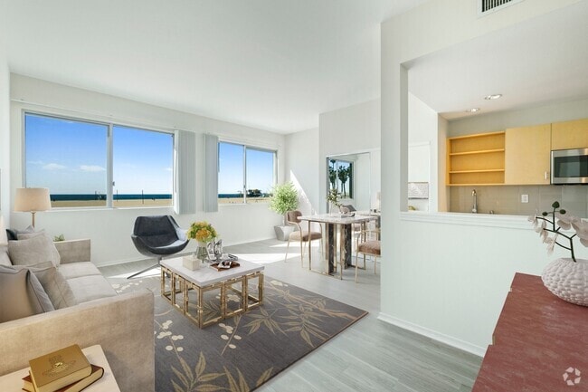 Large windows invite plenty of natural light into your home - Sea Castle Rental