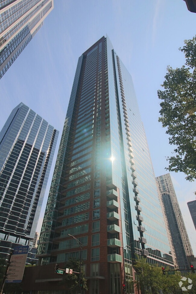 Building Photo - 505 N McClurg Ct Unit 2505 Rental