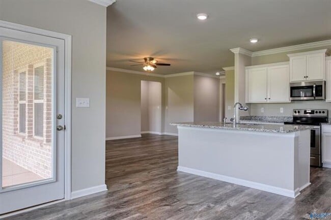 124 Oak Fletcher Dr