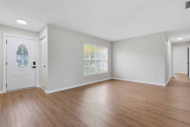 Photo - 14505 Farm Hills Pl