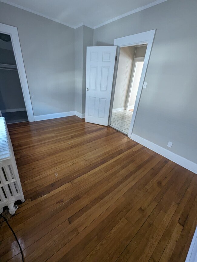 Photo - 186 Beacon Ave Unit 2