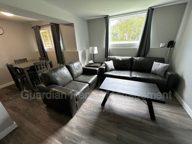 Building Photo - 117 Centennial Dr Unit Apt 4