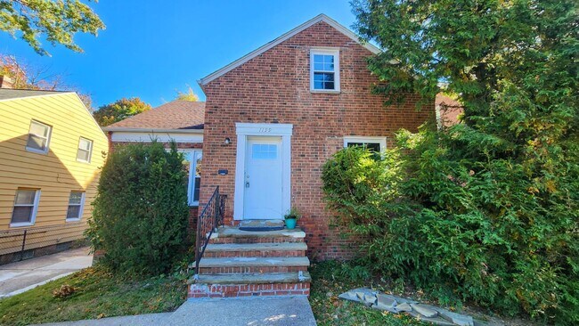 Recently renovated home - Recently renovated home