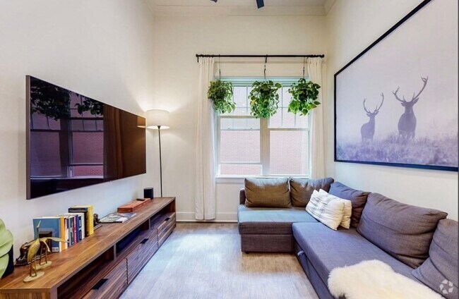 Building Photo - 353 Summer St Rental