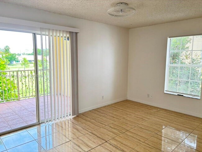 Photo - 6292 La Costa Dr Unit H