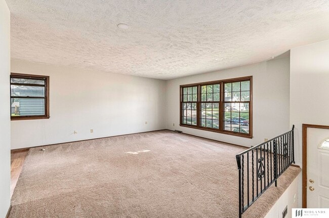 Photo - 7208 Pine Dr