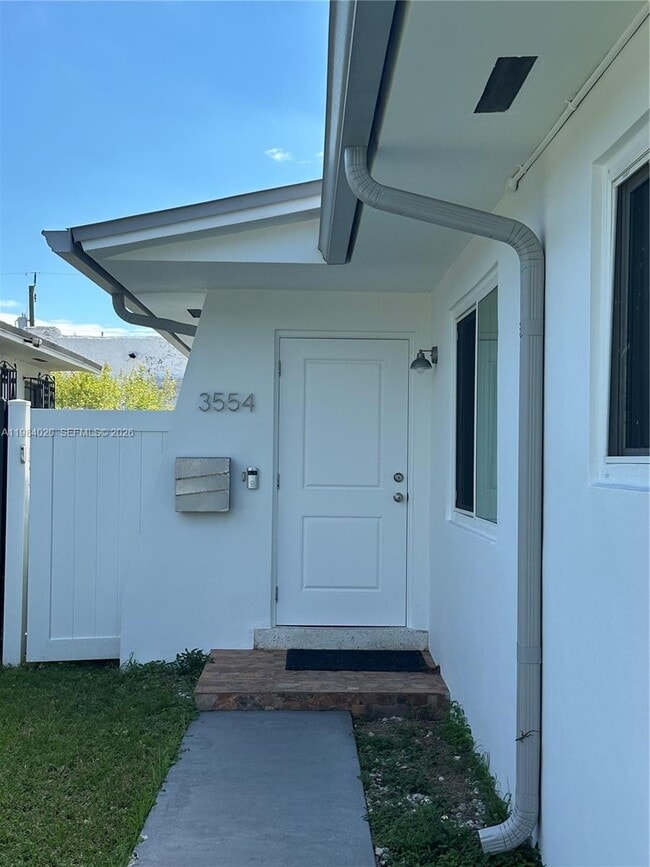 Photo - 3554 SW 13th Terrace Unidad 3554