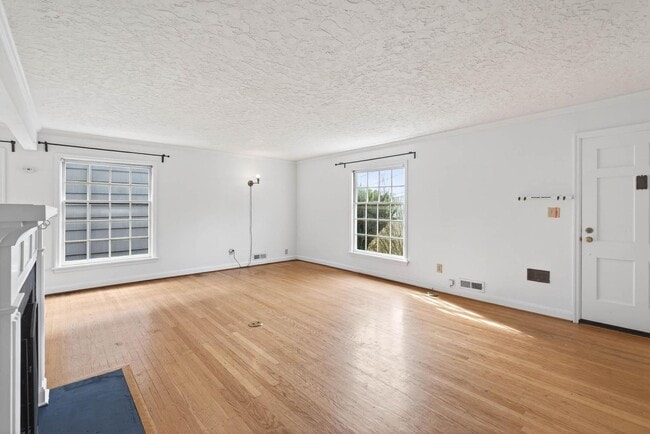 Photo - Vintage 3-bdrm/1-bdrm Alameda charmer—Many updates, large yard w/deck & raised beds