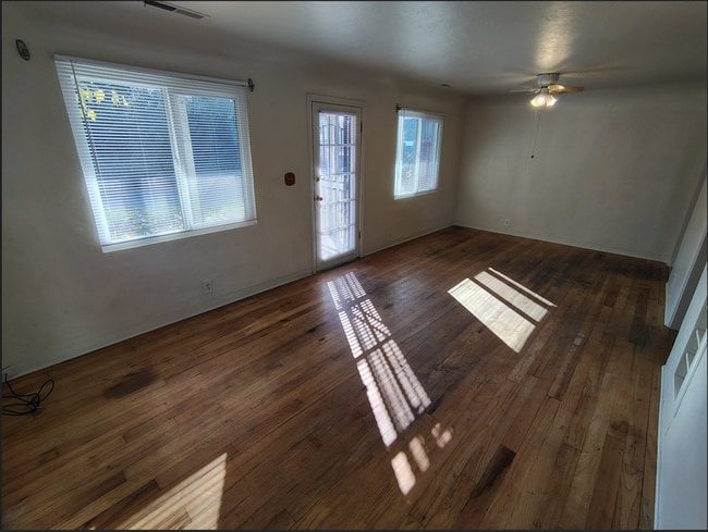 Photo - elvecino 7/35/10 - C Unit elv1115