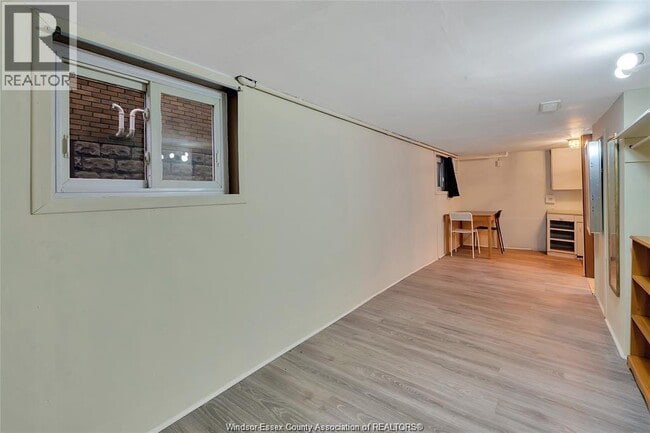 Photo - 739 Josephine Ave