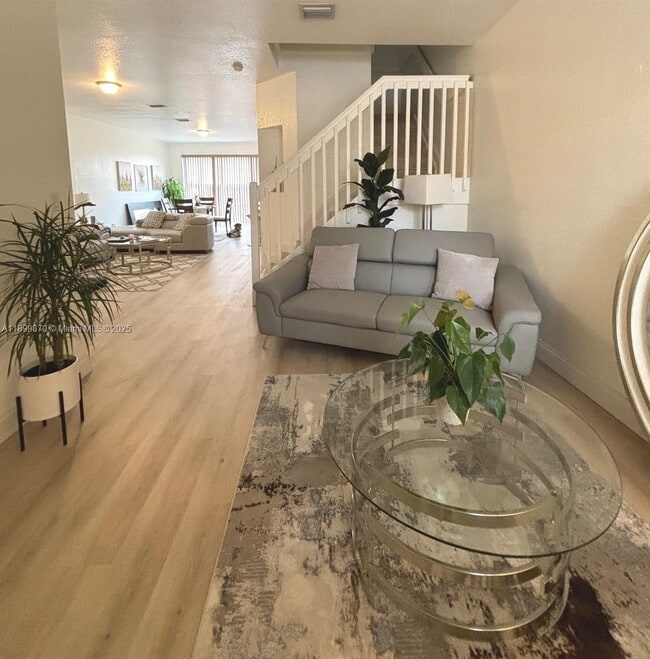 Building Photo - 12515 SW 124th Path