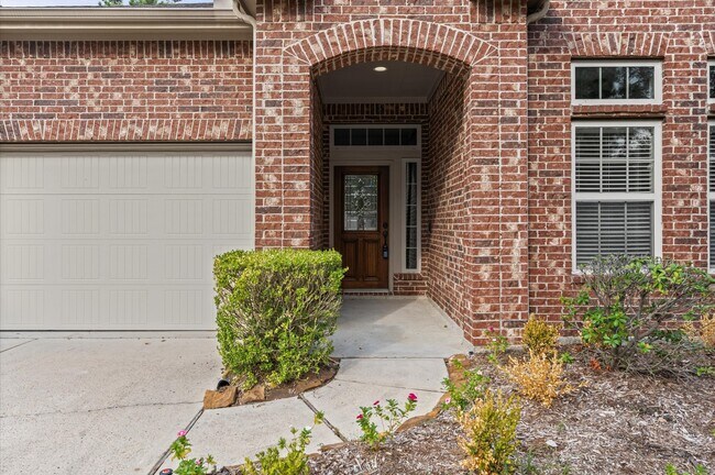 Photo - 38 Tallgrass Way