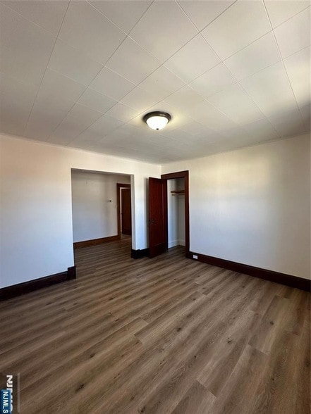 Photo - 60 Chamberlain Ave