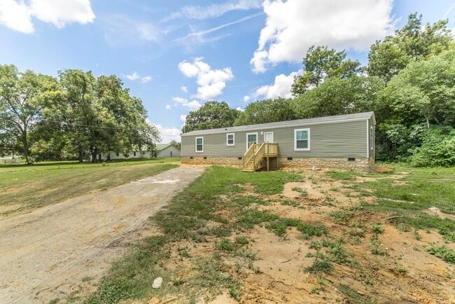 Photo - 1635 Pine St