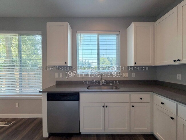 Photo - 5847 SW Coventry Pl
