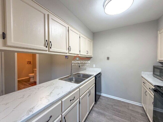 Photo - 2301 W Michigan Ave