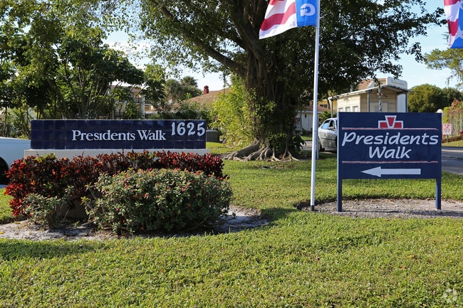Photo - Presidents Walk