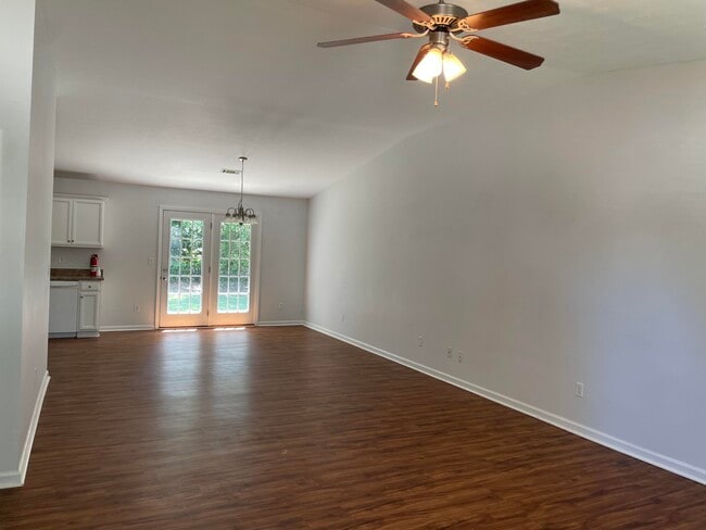Photo - 154 Fox Haven Dr