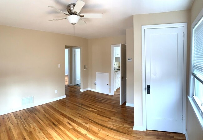 Photo - 2201 Table Dr