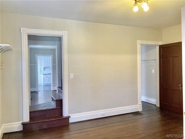 62 Trinity Pl
