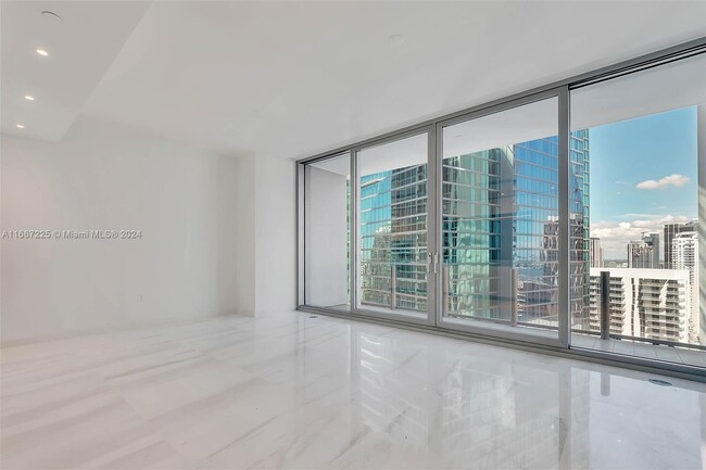 Photo - 300 Biscayne Blvd Way Condominio Unidad 3008