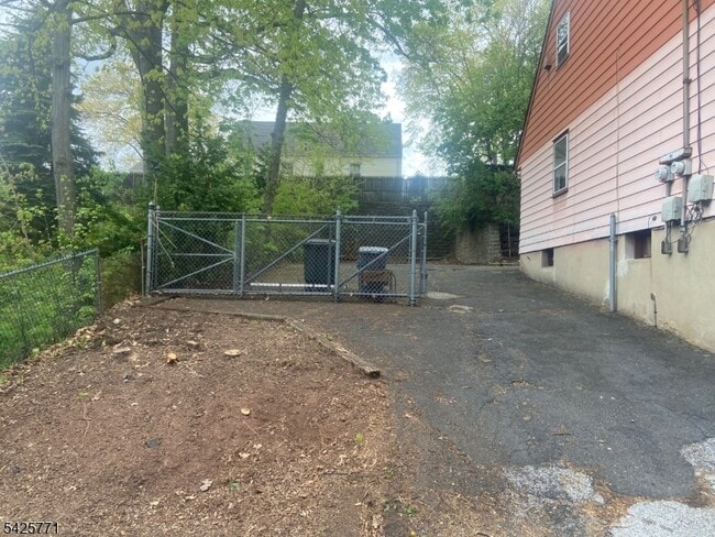 Photo - 1116 St Louis Ave